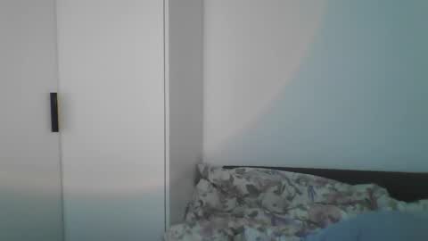 Snapshot of elayne_sweet chatting on June 5, 6:52 am elayne_sweet online show from June 5, 6:52 am