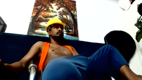 Snapshot of elcaballeroblack chatting on June 18, 11:09 pm elcaballeroblack online show from June 18, 11:09 pm