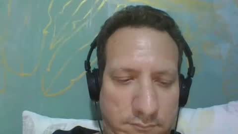 Snapshot of elcamello6 chatting on December 17, 8:12 am elcamello6 online show from December 17, 8:12 am