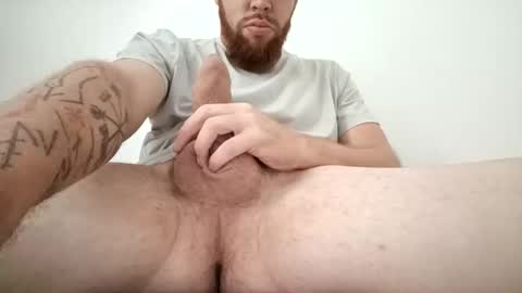 elcarlos25 online show from December 3, 5:11 pm