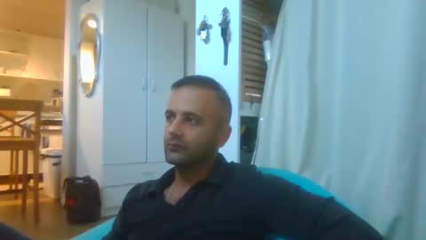 daniel18cmx online show from November 2, 7:55 am