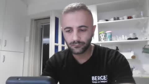 daniel18cmx online show from March 18, 2:04 am