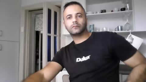 Snapshot of elcondorxo509107 chatting on April 20, 2:36 am daniel18cmx online show from April 20, 2:36 am