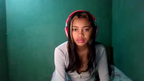 Snapshot of eldie69 chatting on June 11, 3:15 am eldie69 online show from June 11, 3:15 am