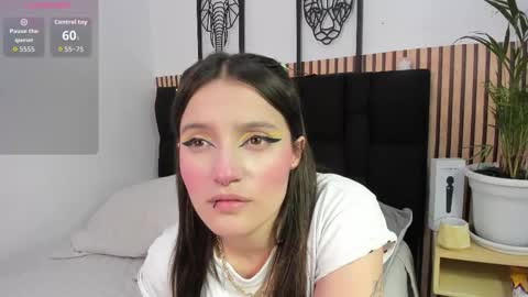 Snapshot of elecktra_sweet chatting on November 6, 7:59 pm Elecktra online show from November 6, 7:59 pm