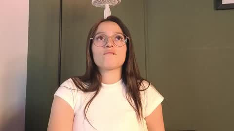 Snapshot of elecktra_sweet chatting on May 13, 7:22 pm Elecktra online show from May 13, 7:22 pm