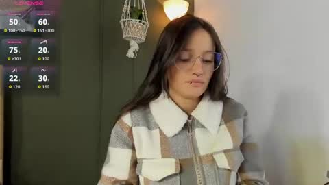 Snapshot of elecktra_sweet chatting on June 15, 12:51 pm Elecktra online show from June 15, 12:51 pm