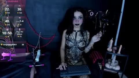 Snapshot of electra_darkk chatting on May 4, 5:09 pm Electra online show from May 4, 5:09 pm