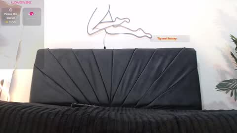 Snapshot of electra_tay chatting on September 27, 7:19 pm electra_tay online show from September 27, 7:19 pm