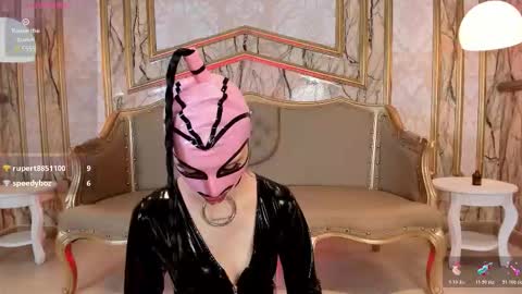      - online show from November 10, 8:52 pm