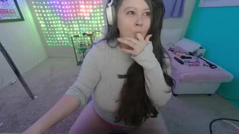 Snapshot of electrifiedlove_ chatting on December 2, 9:21 pm electrifiedlove_ online show from December 2, 9:21 pm