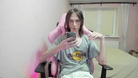 eleganc3 online show from October 26, 9:10 pm