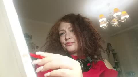 Scarlet online show from April 28, 7:19 pm