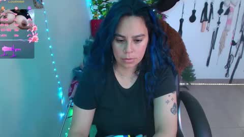 Snapshot of elektra_91 chatting on February 17, 5:04 am elektra online show from February 17, 5:04 am