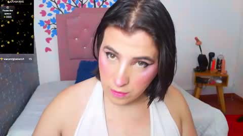 Snapshot of elektra_doll chatting on June 18, 9:14 am elektra_doll online show from June 18, 9:14 am
