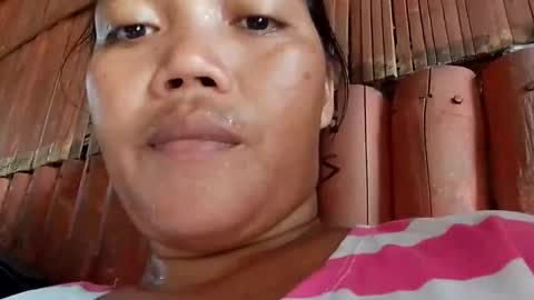 Snapshot of elena_babe33 chatting on November 10, 5:06 am elena_babe33 online show from November 10, 5:06 am