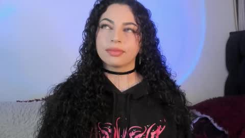 Elena  online show from December 4, 7:39 am