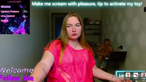 Snapshot of elena_maeer chatting on July 12, 5:15 pm Elena online show from July 12, 5:15 pm