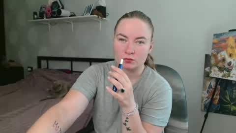 Snapshot of elena_maeer chatting on August 4, 6:16 am Elena online show from August 4, 6:16 am