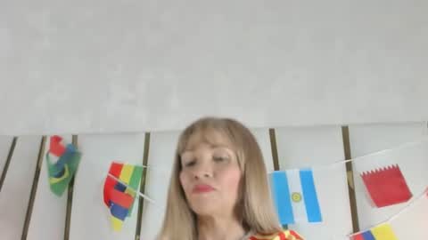 Snapshot of elena_mature chatting on July 3, 7:09 pm Elena online show from July 3, 7:09 pm