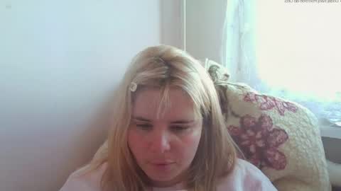 Snapshot of elenaflirt chatting on May 11, 4:04 pm Elena online show from May 11, 4:04 pm