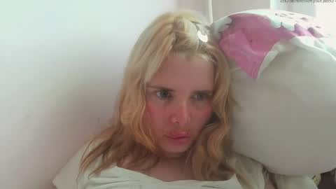 Snapshot of elenaflirt chatting on May 20, 2:56 pm Elena online show from May 20, 2:56 pm