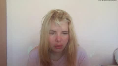 Snapshot of elenaflirt chatting on May 28, 3:09 pm Elena online show from May 28, 3:09 pm