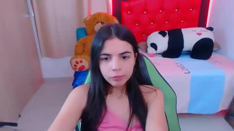 agnes online show from January 18, 5:48 pm