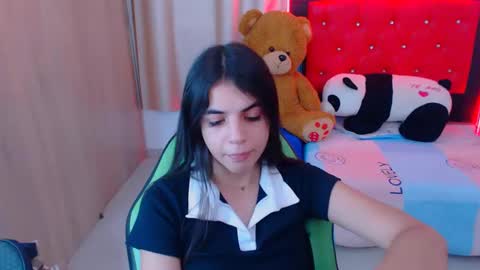 agnes online show from January 29, 12:01 am