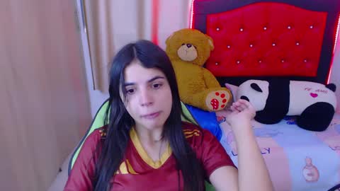 agnes online show from February 3, 6:17 pm