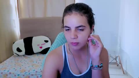 Snapshot of elenna_hotx chatting on May 10, 5:18 pm agnes online show from May 10, 5:18 pm