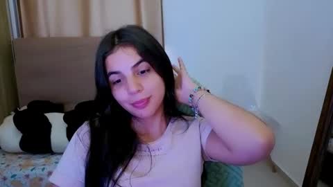 Snapshot of elenna_hotx chatting on May 14, 8:26 pm agnes online show from May 14, 8:26 pm