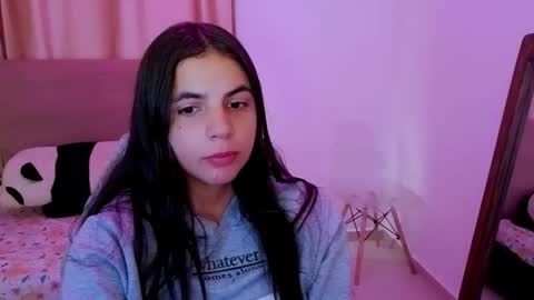 Snapshot of elenna_hotx chatting on May 17, 5:31 pm agnes online show from May 17, 5:31 pm