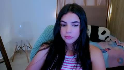 Snapshot of elenna_hotx chatting on June 13, 5:55 pm agnes online show from June 13, 5:55 pm