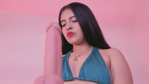 Snapshot of elenna_salvatoree chatting on July 18, 2:10 pm Elena online show from July 18, 2:10 pm