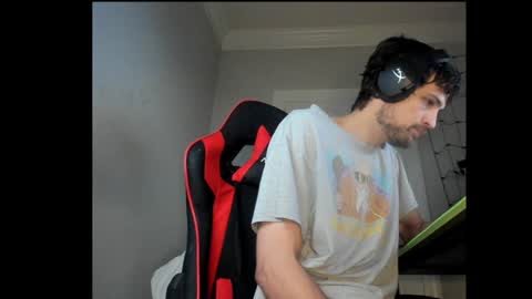 elephantrunkman online show from December 10, 7:54 pm