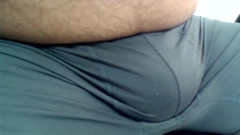 Snapshot of eleroy chatting on October 31, 7:04 pm Wife is on the other room online show from October 31, 7:04 pm