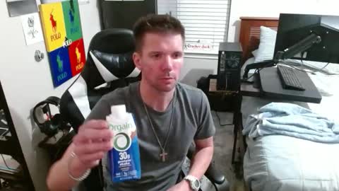 Snapshot of elevatetlb chatting on April 10, 5:34 am Walker online show from April 10, 5:34 am