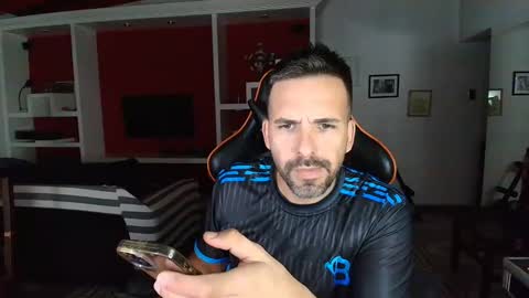 Snapshot of elfetas chatting on January 2, 1:27 am elfetas online show from January 2, 1:27 am