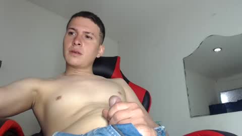 Snapshot of elgochito123 chatting on July 23, 5:33 pm elgocho online show from July 23, 5:33 pm