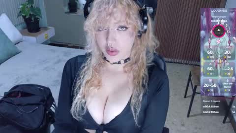 eli666uwu online show from September 15, 12:38 pm