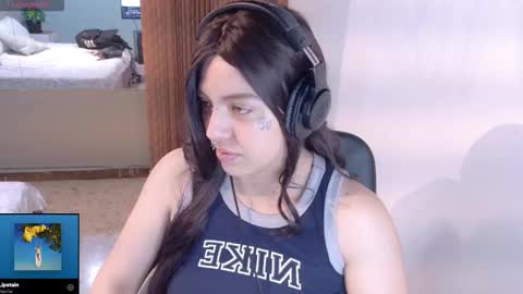 eli666uwu online show from October 2, 6:15 pm