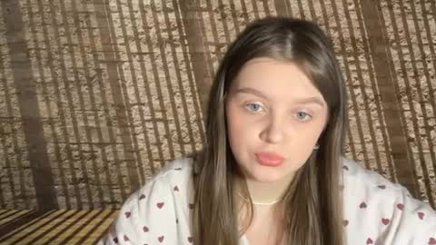 eli_kuper_777 online show from April 29, 5:17 pm