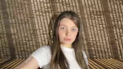 eli_kuper_777 online show from May 5, 8:17 pm