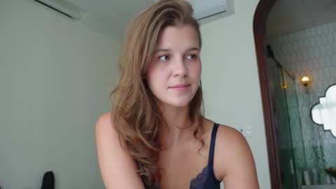 Snapshot of eli_sunshine chatting on March 20, 6:51 am ELI Stream on online show from March 20, 6:51 am