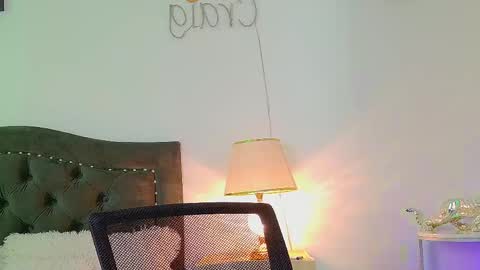 Elian online show from April 30, 4:46 pm