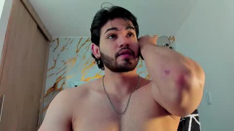 Elian online show from February 20, 3:01 pm