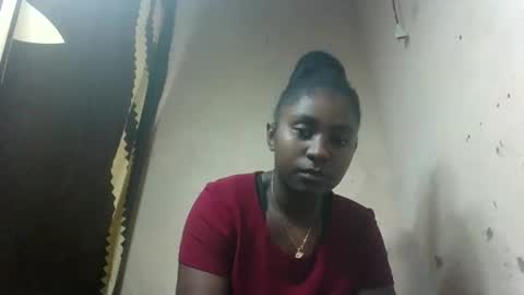 Snapshot of eliannee chatting on December 14, 8:41 am eliannee online show from December 14, 8:41 am