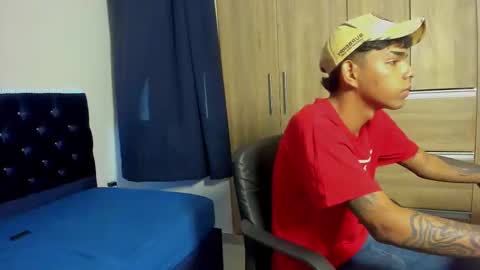 elias_ford online show from October 21, 7:36 pm