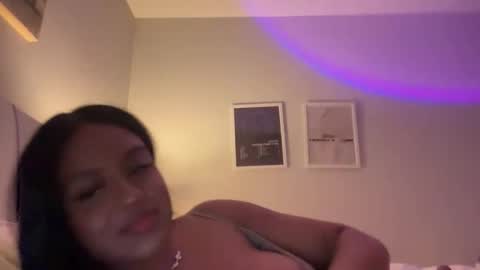 Snapshot of elibabyyy2 chatting on June 9, 4:24 am elibabyyy2 online show from June 9, 4:24 am